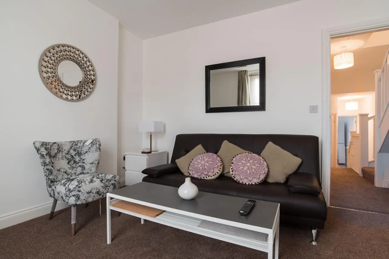 Elegant 2 Bedroom Apartment Near Stadium&Centre! Cardiff