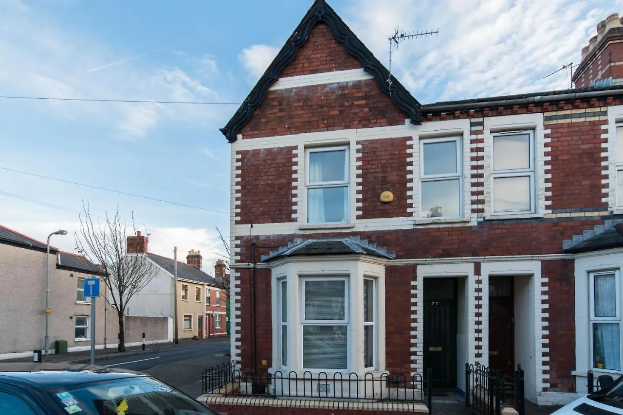 Elegant 2 Bedroom Apartment Near Stadium&Centre! Cardiff