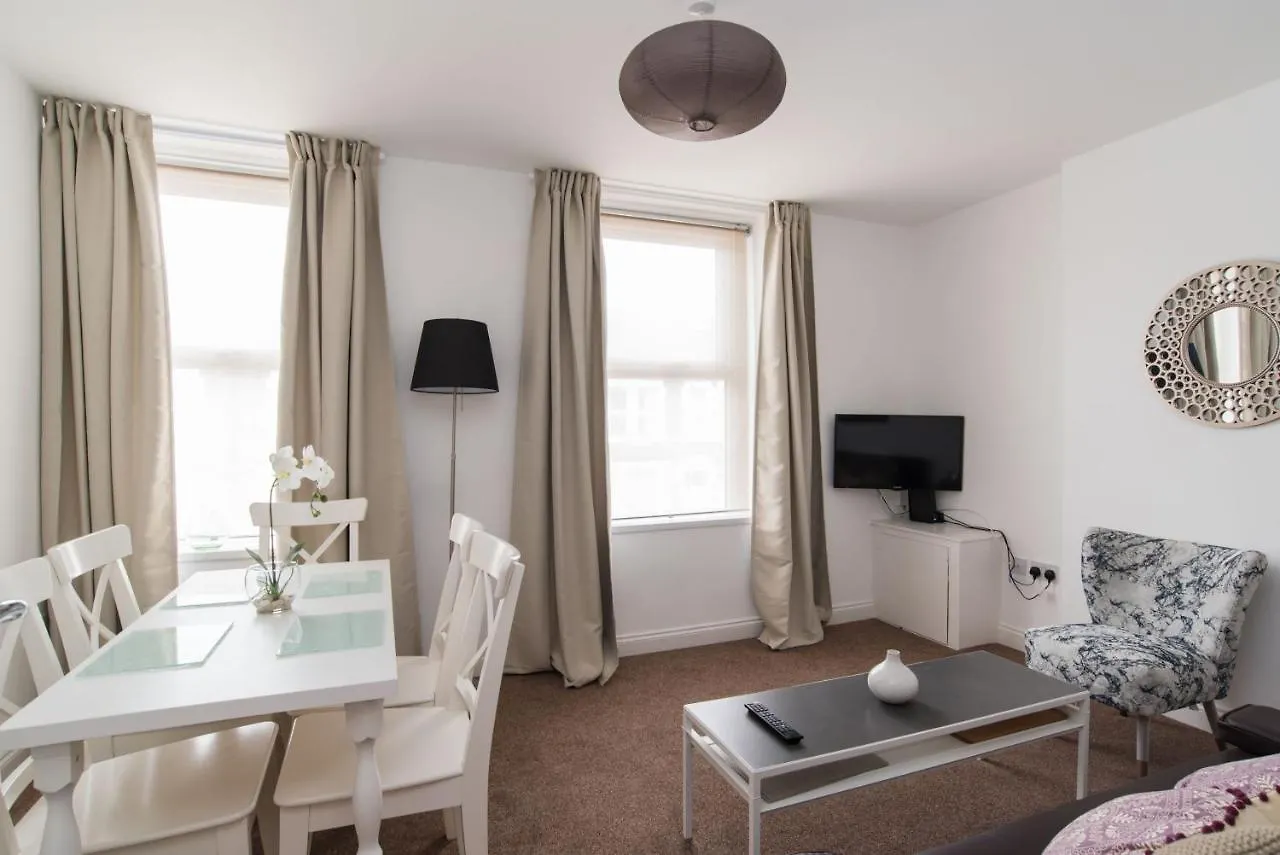 Elegant 2 Bedroom Apartment Near Stadium & Centre! Cardiff 0*,  Velká Británie